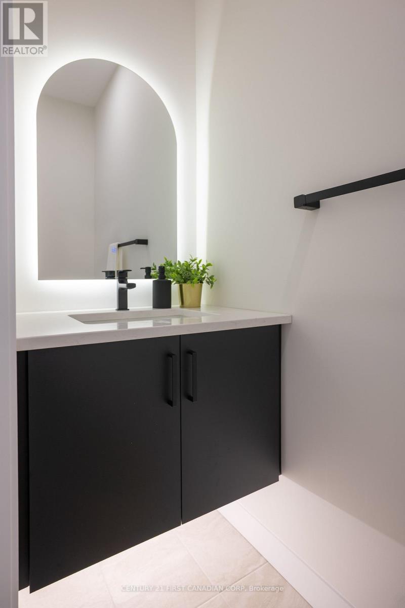 4273 Calhoun Way, London South, Ontario  N6P 1J9 - Photo 14 - X12821664