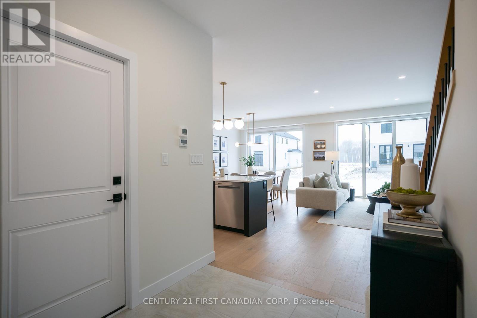 4273 Calhoun Way, London South, Ontario  N6P 1J9 - Photo 6 - X12821664