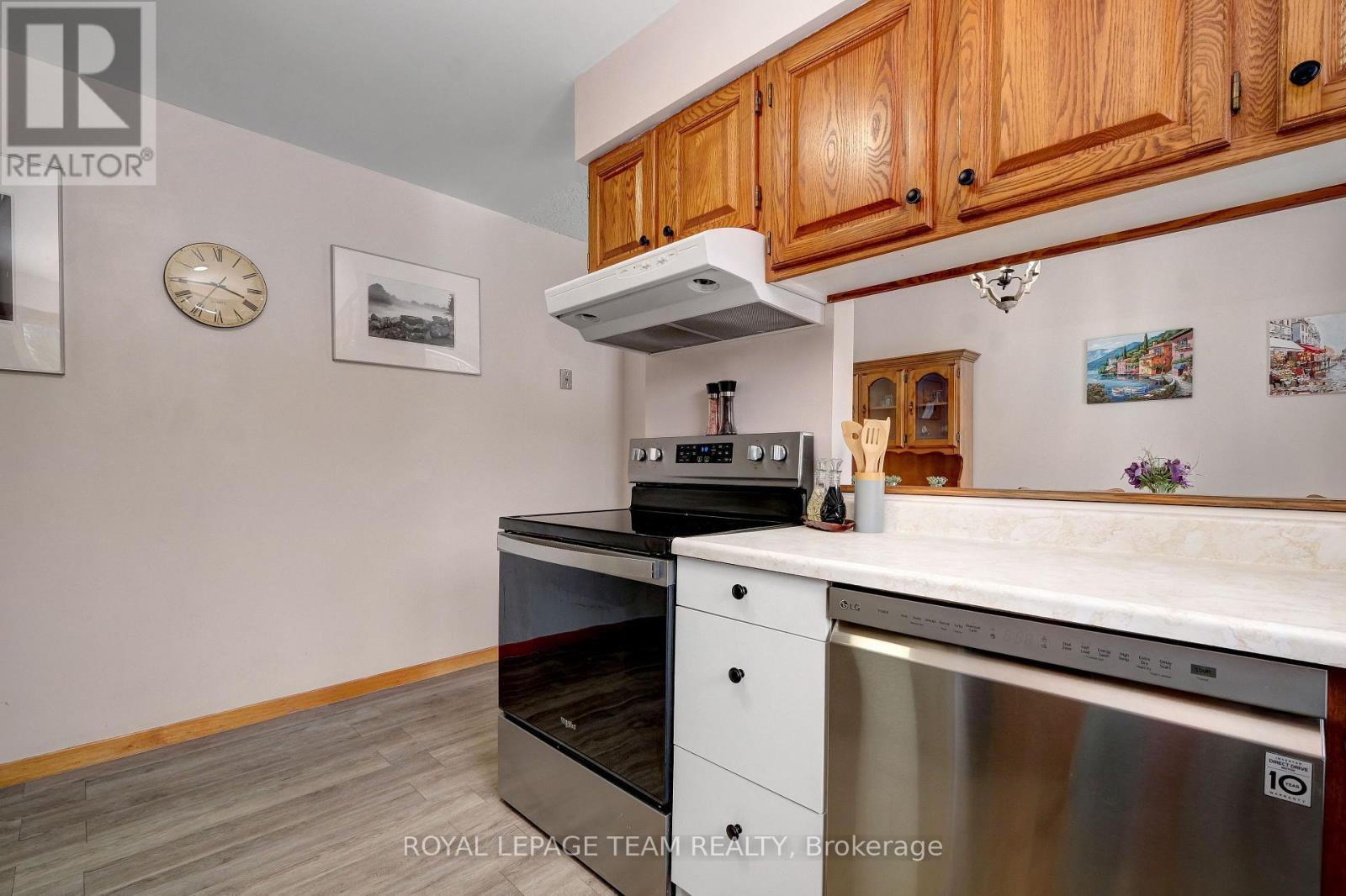 13025 Mackenzie Road, South Dundas, Ontario  K0C 1H0 - Photo 17 - X12821618