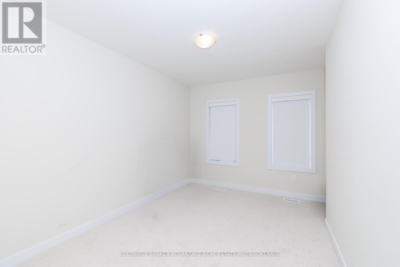 55 Rowlock Street, Welland, Ontario  L3B 5K5 - Photo 12 - X12821580