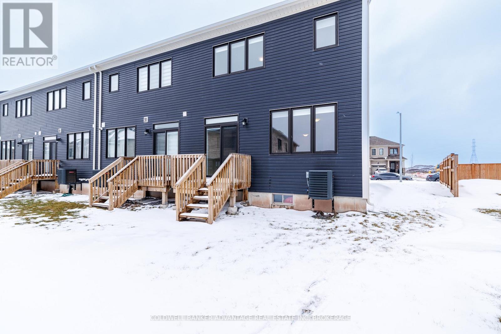 55 Rowlock Street, Welland, Ontario  L3B 5K5 - Photo 31 - X12821580