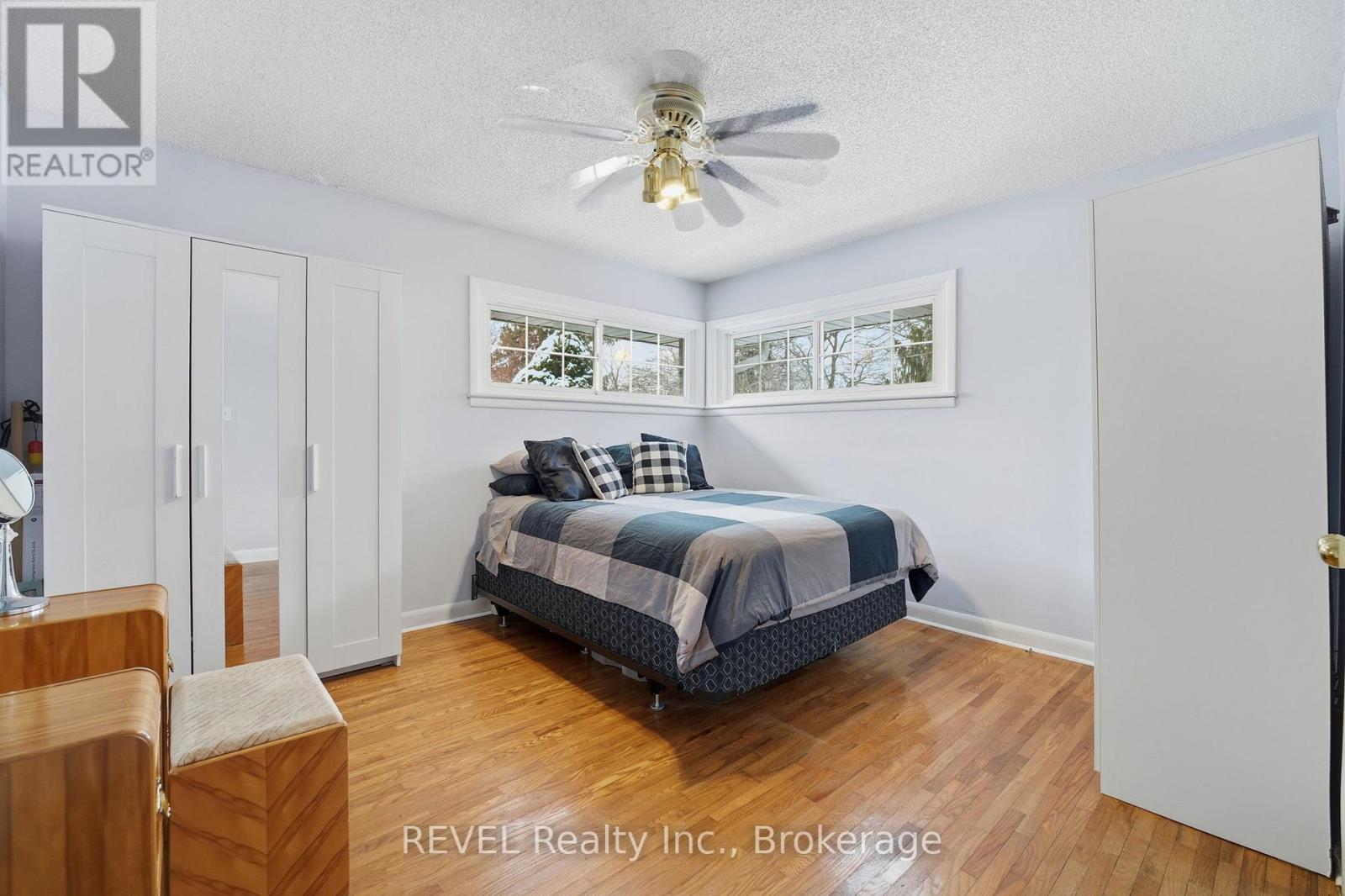 470 Glenwood Drive, Fort Erie, Ontario  L0S 1N0 - Photo 13 - X12821622