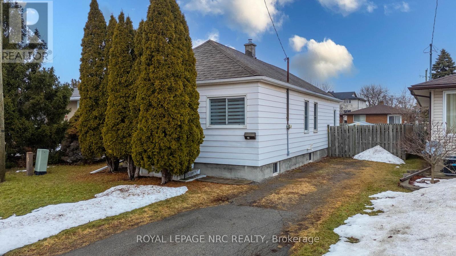 26 Kent Street, St. Catharines, Ontario  L2S 1H2 - Photo 1 - X12821652