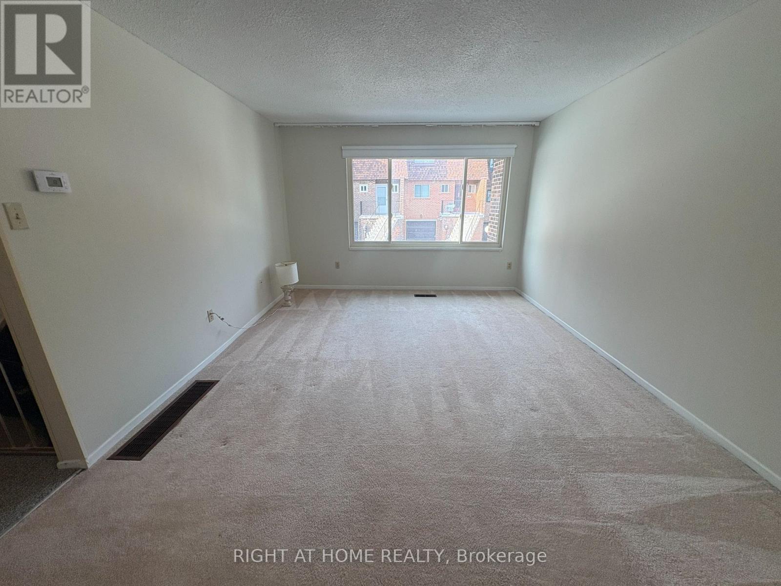 194 - 160 Palmdale Drive, Toronto, Ontario  M1T 3M7 - Photo 7 - E12821600