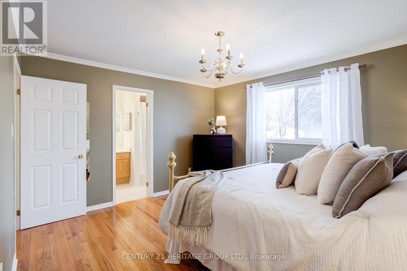 4 Countryside Court, Bradford West Gwillimbury, Ontario  L3Z 2Z8 - Photo 17 - N12821670