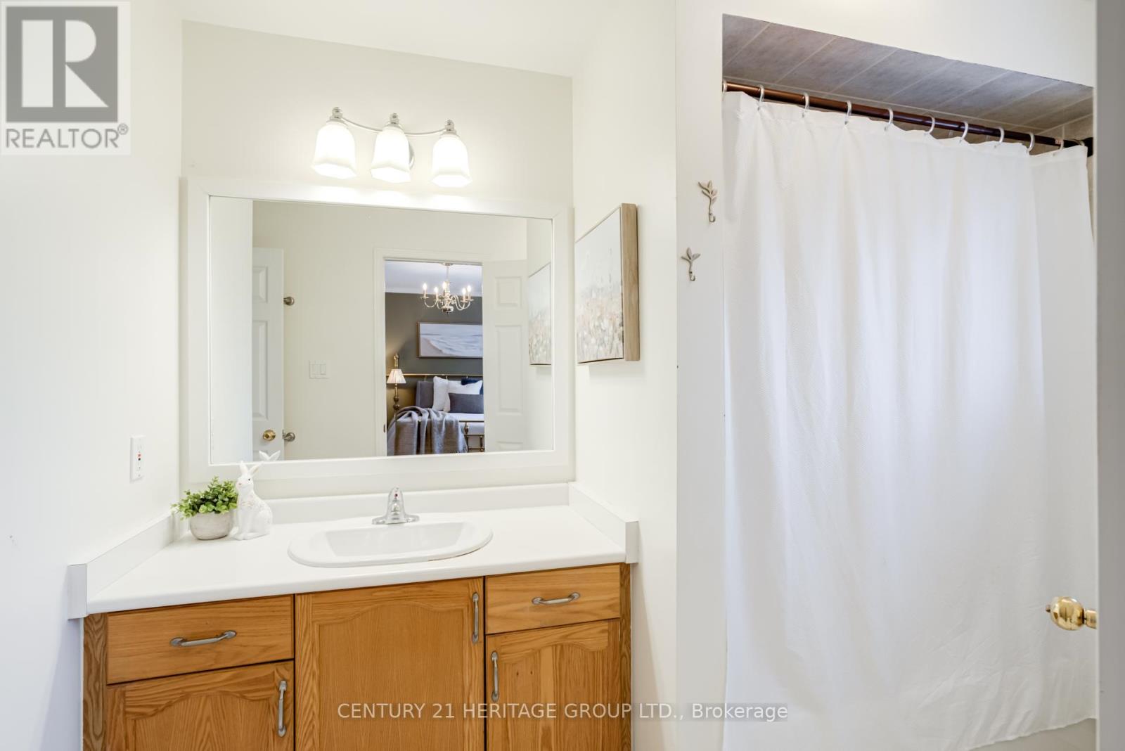 4 Countryside Court, Bradford West Gwillimbury, Ontario  L3Z 2Z8 - Photo 18 - N12821670