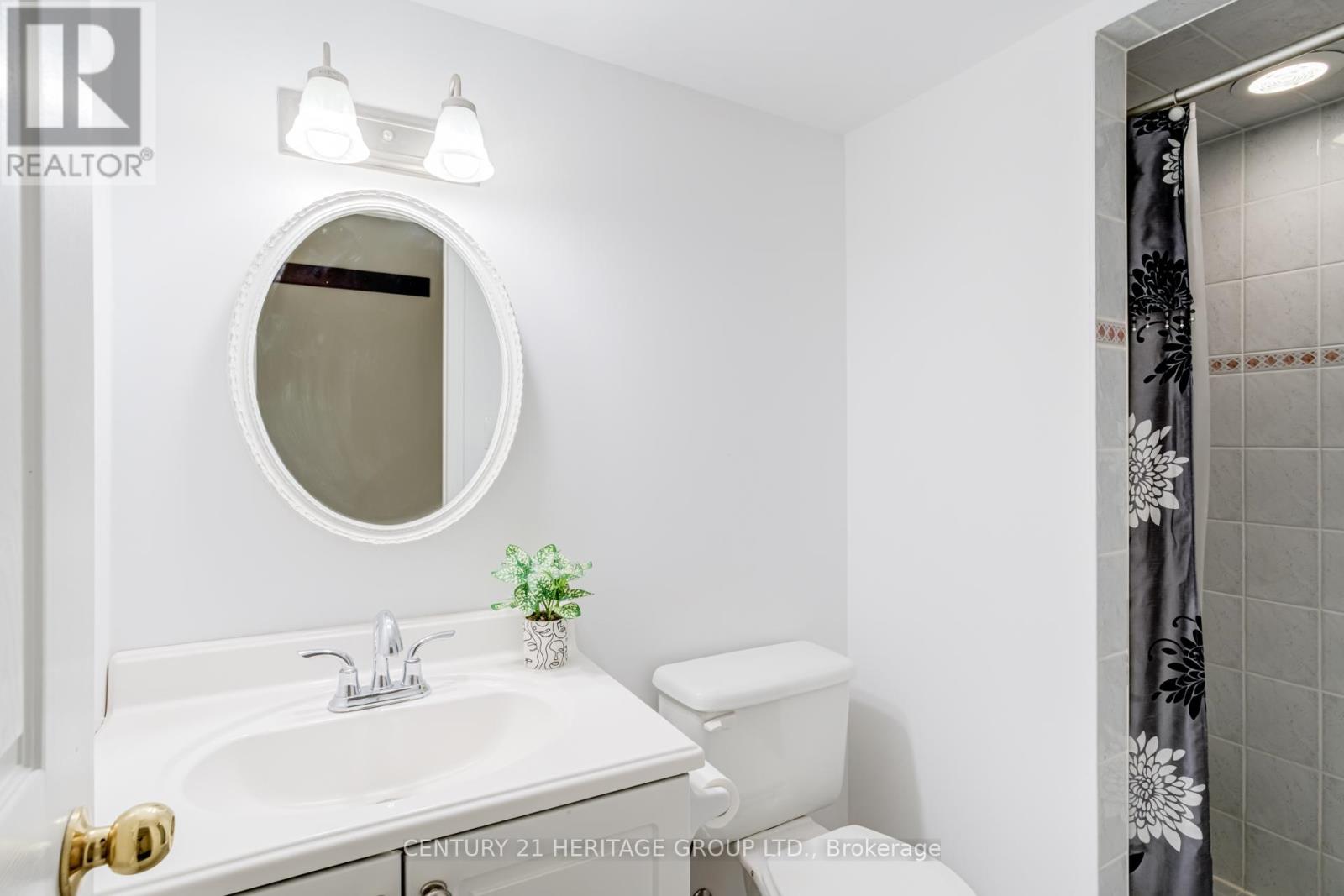 4 Countryside Court, Bradford West Gwillimbury, Ontario  L3Z 2Z8 - Photo 31 - N12821670