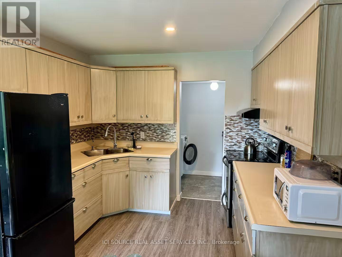 Basement - 27 Valley Trail, East Gwillimbury, Ontario  L3Y 4V8 - Photo 19 - N12821674