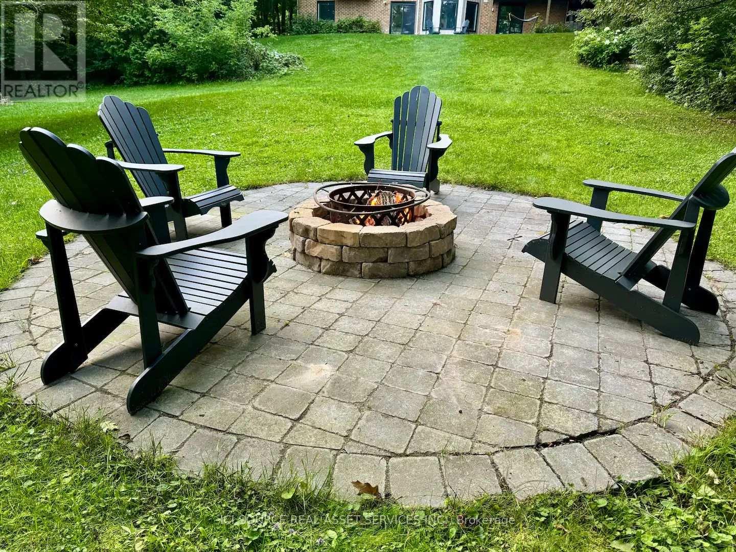 Basement - 27 Valley Trail, East Gwillimbury, Ontario  L3Y 4V8 - Photo 4 - N12821674