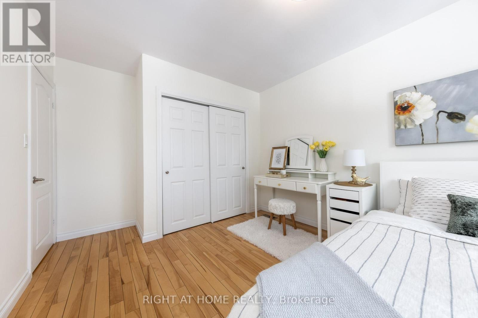 6 Fairhaven Drive, Toronto, Ontario  M9P 2P6 - Photo 30 - W12821590