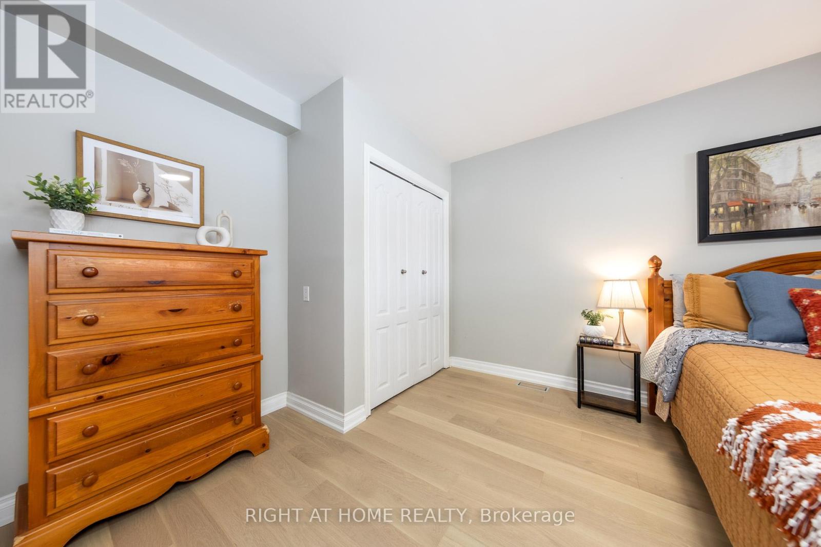 6 Fairhaven Drive, Toronto, Ontario  M9P 2P6 - Photo 38 - W12821590