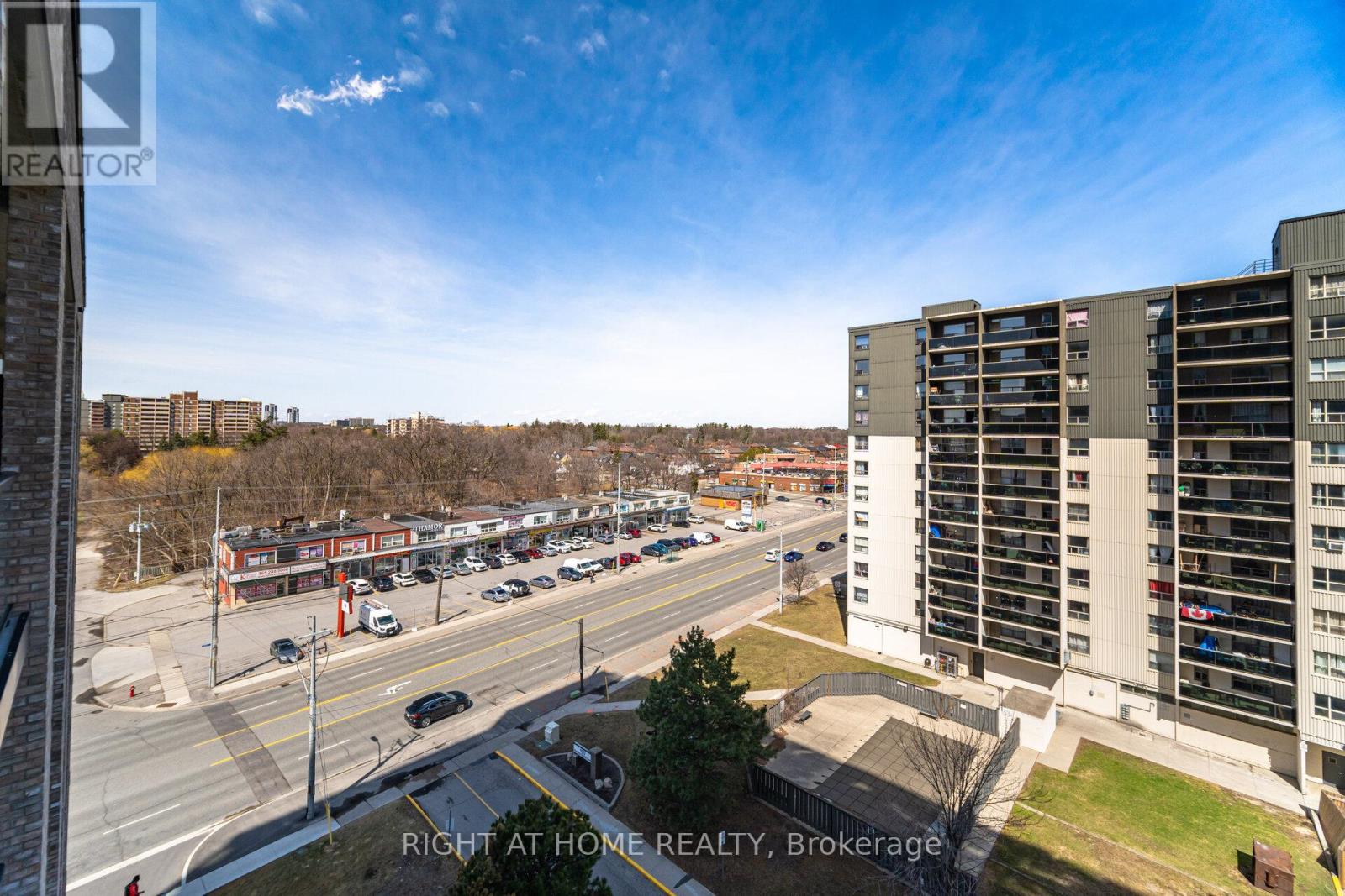 712 - 86 Dundas Street E, Mississauga, Ontario  L5A 1W4 - Photo 17 - W12821598