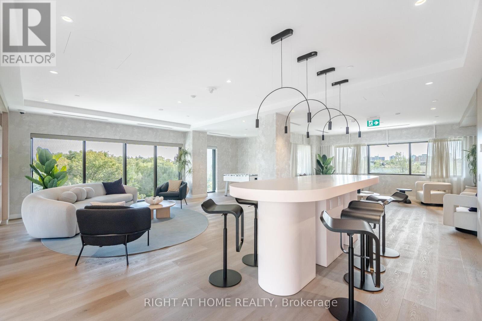 712 - 86 Dundas Street E, Mississauga, Ontario  L5A 1W4 - Photo 27 - W12821598