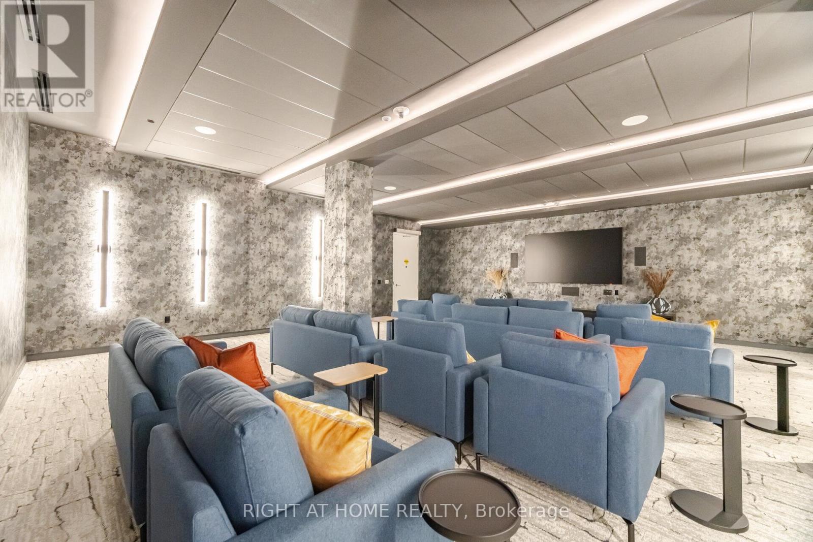 712 - 86 Dundas Street E, Mississauga, Ontario  L5A 1W4 - Photo 29 - W12821598