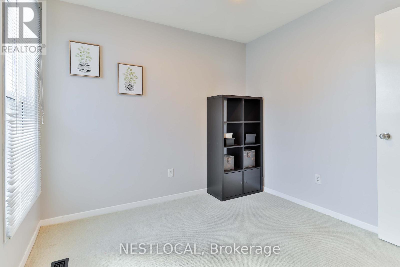 1286 Landfair Crescent, Oakville, Ontario  L6H 2N3 - Photo 16 - W12821612