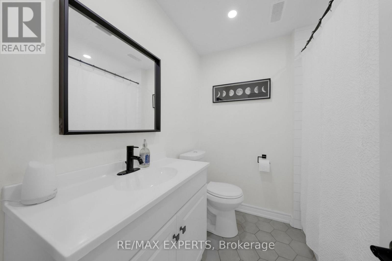 11 De Rose Avenue, Caledon, Ontario  L7E 1A5 - Photo 42 - W12821616