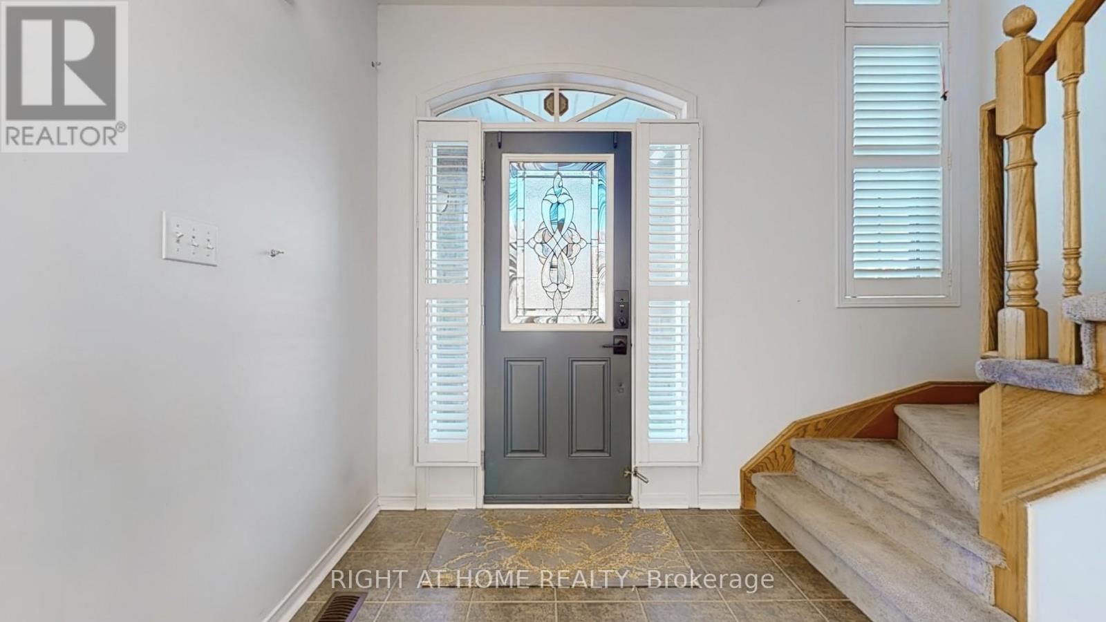 33 Fred Young Drive, Toronto, Ontario  M3L 0A1 - Photo 3 - W12821634