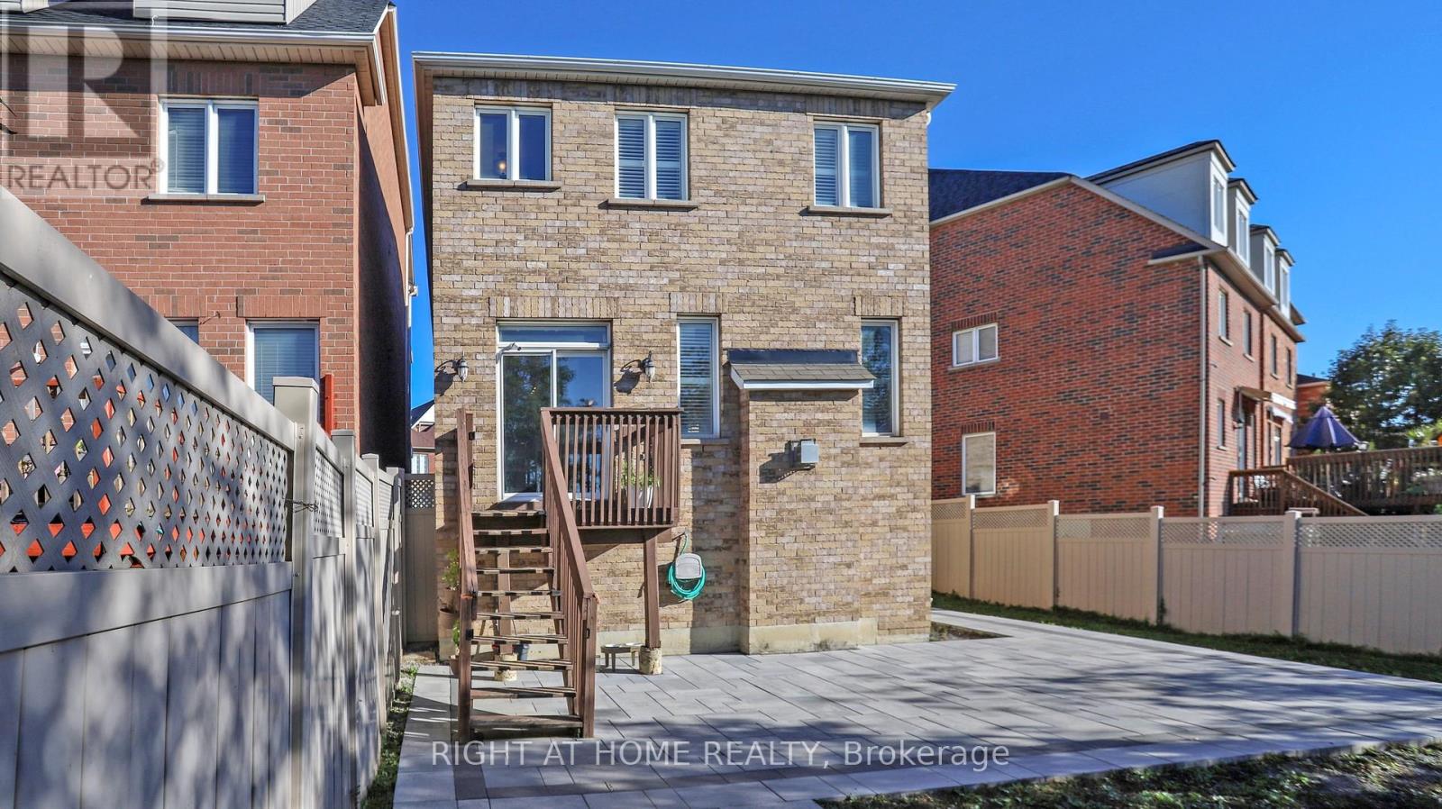 33 Fred Young Drive, Toronto, Ontario  M3L 0A1 - Photo 30 - W12821634