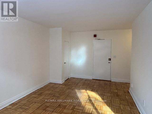 B-316 - 15 Anglesey Boulevard, Toronto, Ontario  M9A 3B2 - Photo 2 - W12821646