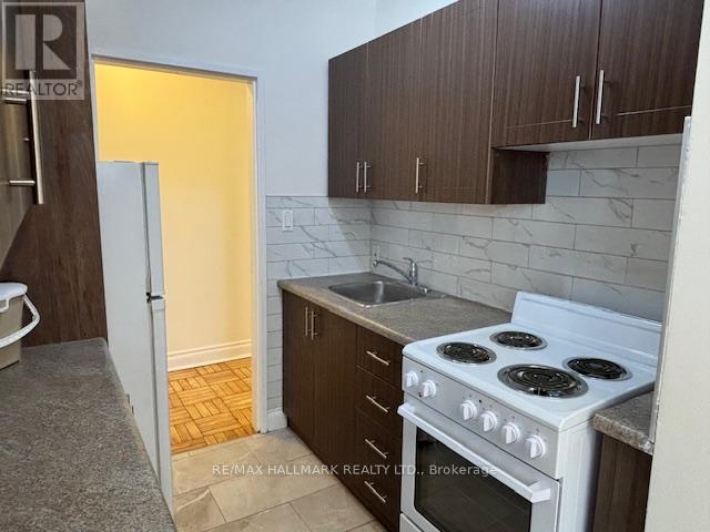 B-316 - 15 Anglesey Boulevard, Toronto, Ontario  M9A 3B2 - Photo 8 - W12821646