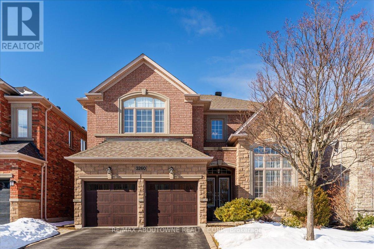 3260 RIBBLE CRESCENT, Oakville, Ontario