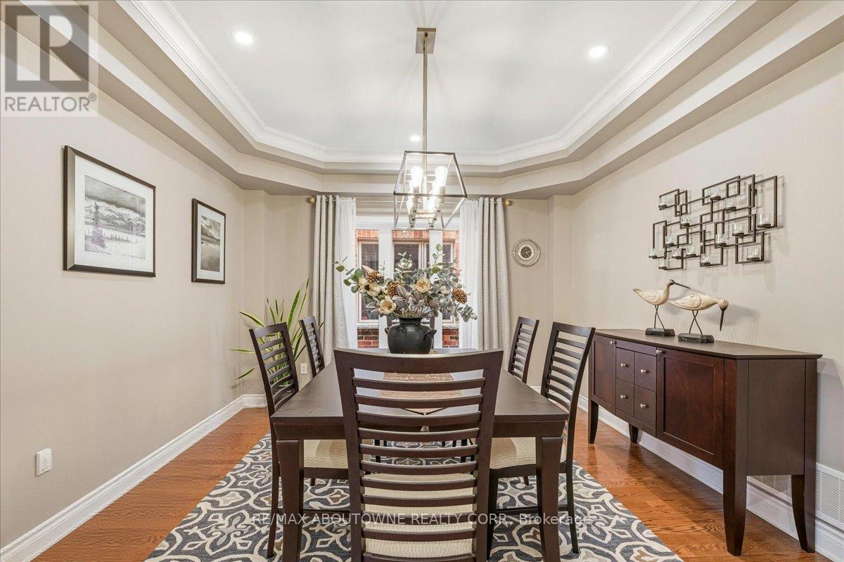 3260 Ribble Crescent, Oakville, Ontario  L6M 0B1 - Photo 13 - W12821658