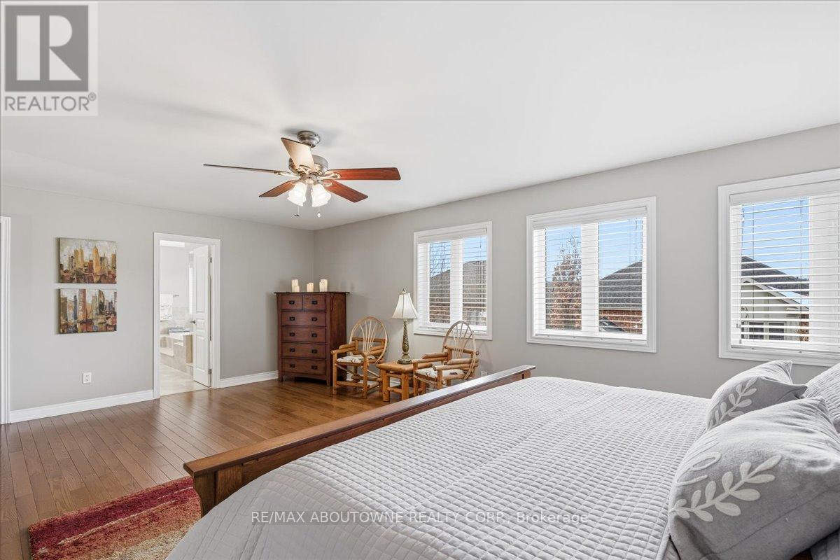 3260 Ribble Crescent, Oakville, Ontario  L6M 0B1 - Photo 25 - W12821658