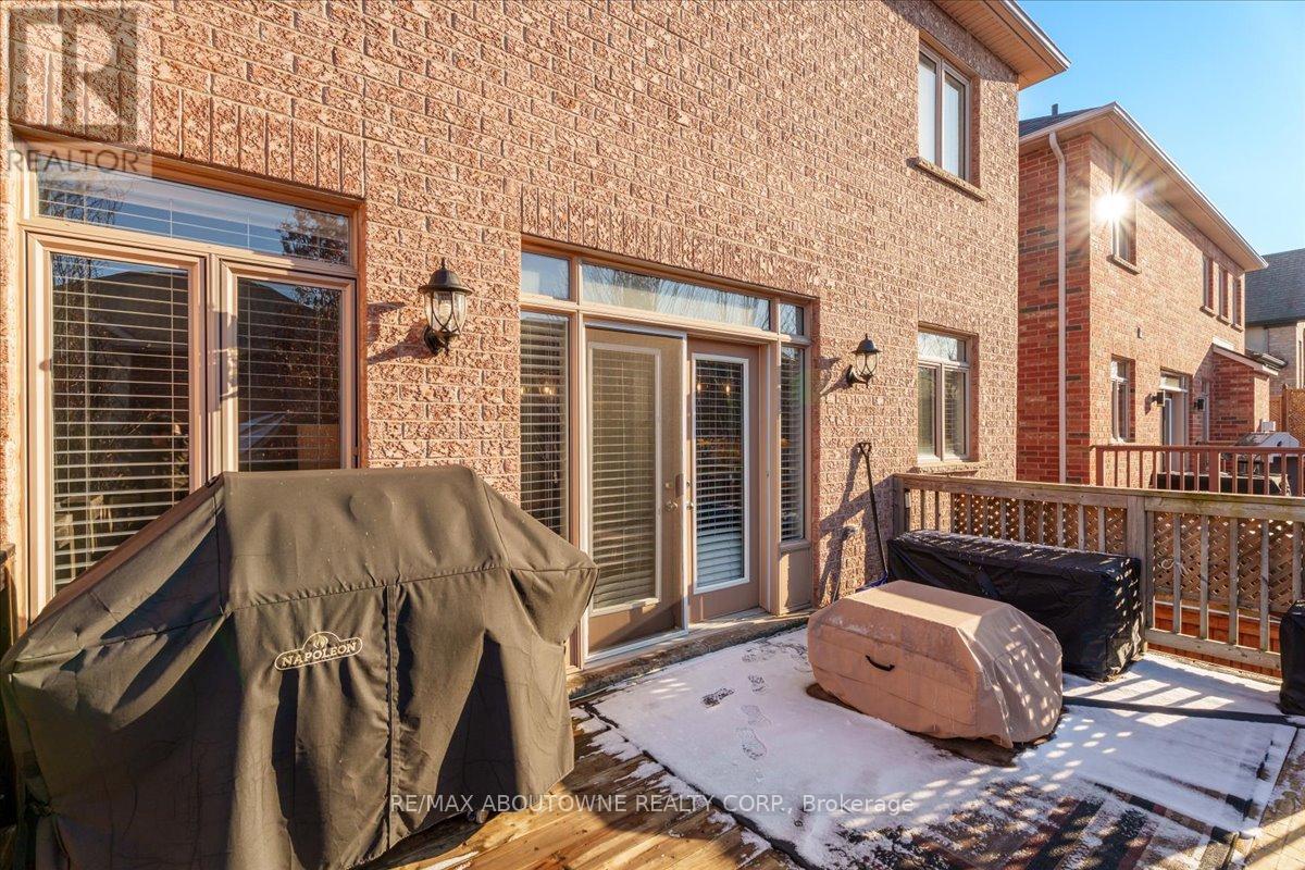 3260 Ribble Crescent, Oakville, Ontario  L6M 0B1 - Photo 47 - W12821658