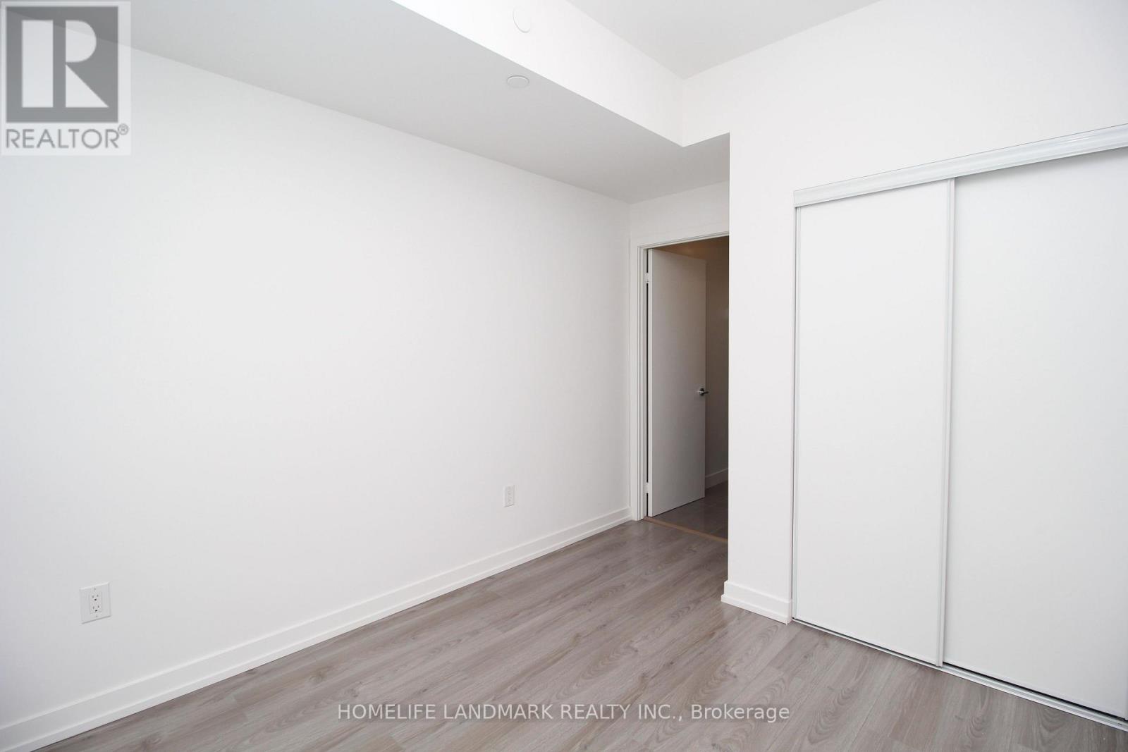 310 - 10 De Boers Drive, Toronto, Ontario  M3J 0L6 - Photo 13 - W12821666