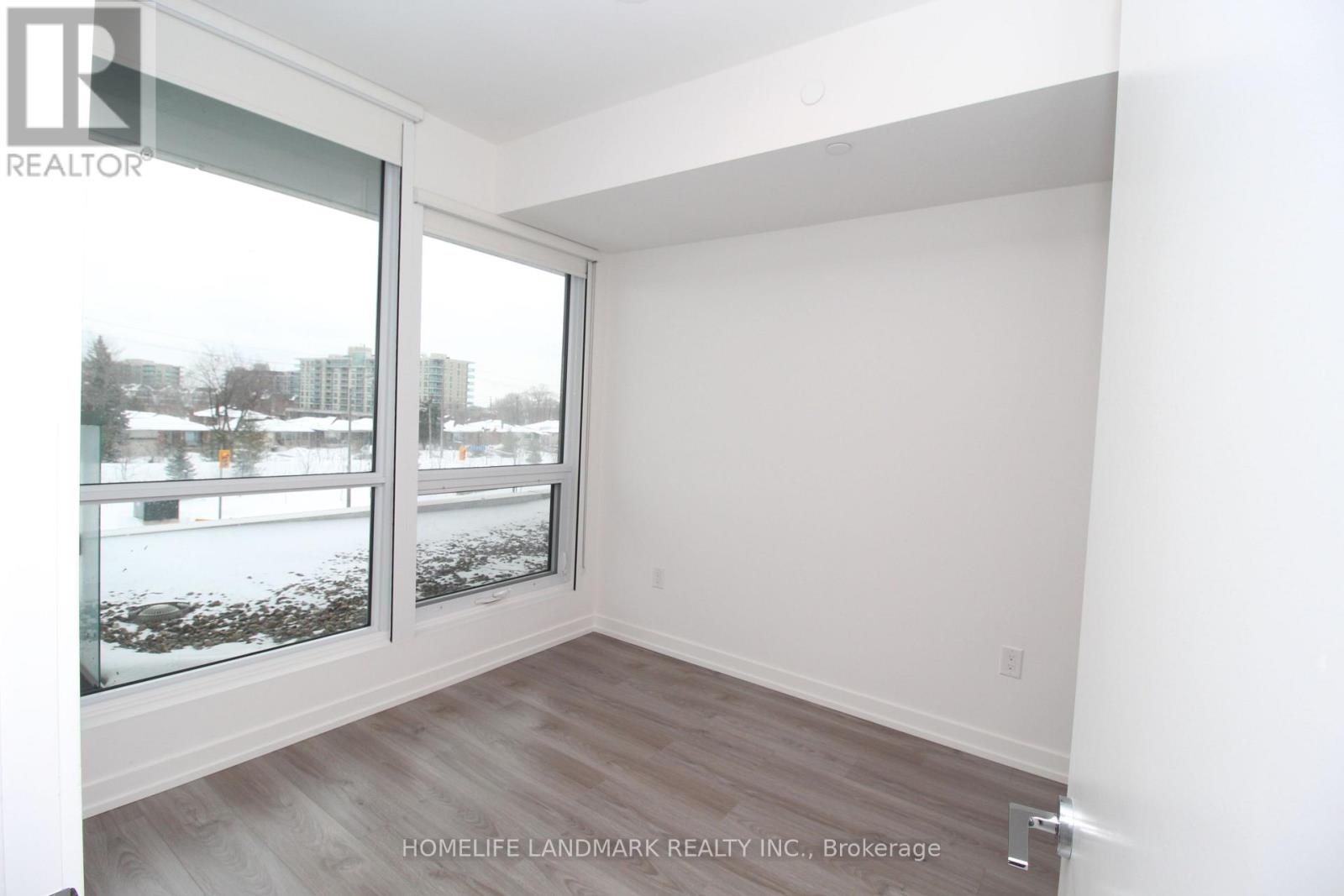 310 - 10 De Boers Drive, Toronto, Ontario  M3J 0L6 - Photo 14 - W12821666