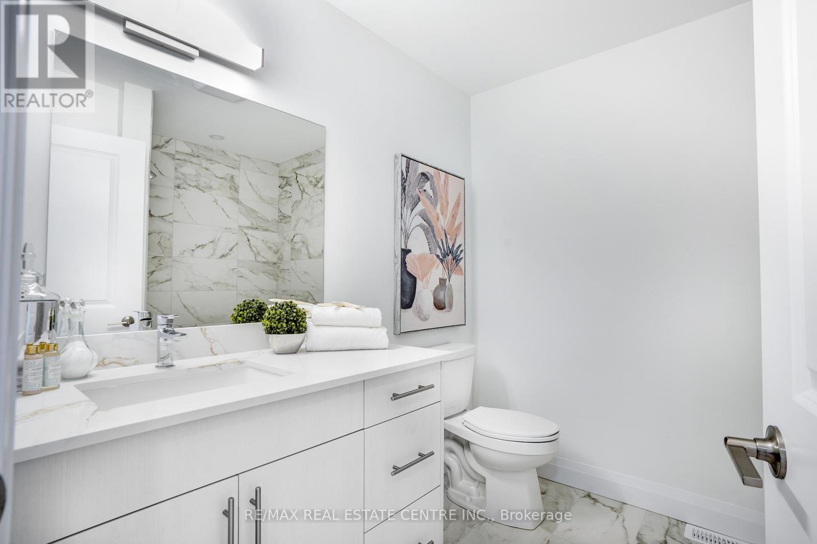 2524 Constance Avenue, London South, Ontario  N6M 1E7 - Photo 4 - X12821656