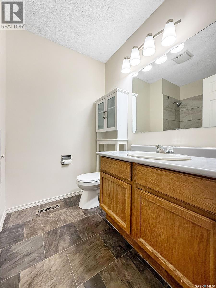 3205 Bliss Crescent, Prince Albert, Saskatchewan  S6V 7M1 - Photo 18 - SK029165