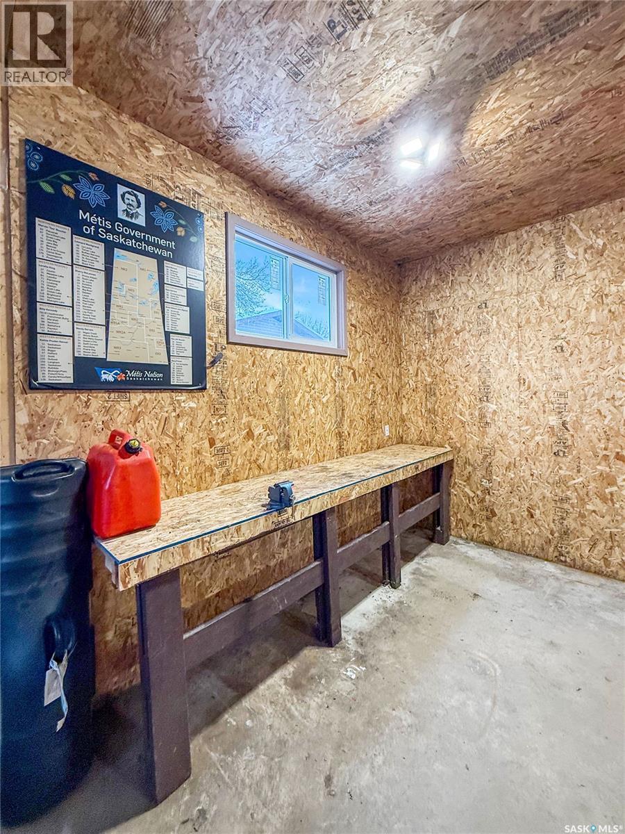 3205 Bliss Crescent, Prince Albert, Saskatchewan  S6V 7M1 - Photo 40 - SK029165