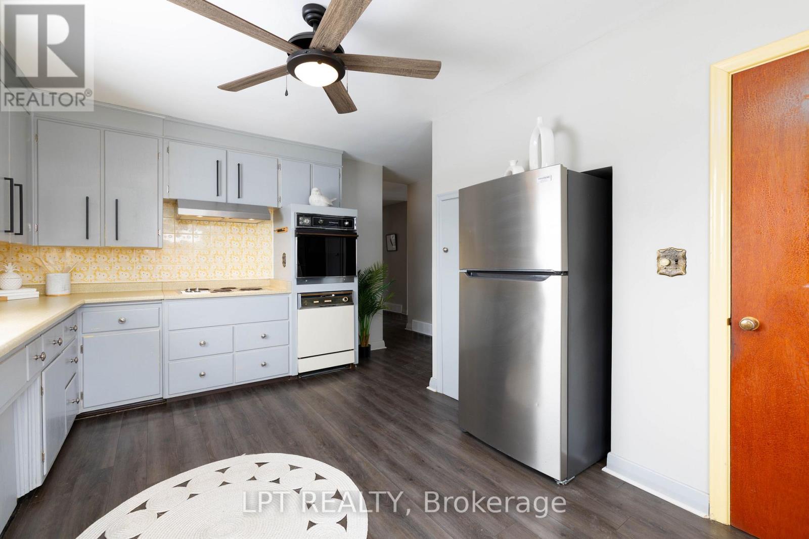 37 Malone Road, Georgina, Ontario  L0E 1L0 - Photo 16 - N12818170