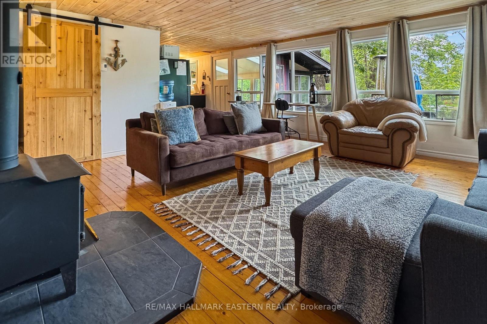 2335 Lakeside Road, Douro-Dummer, Ontario  K0L 2H0 - Photo 18 - X12821712