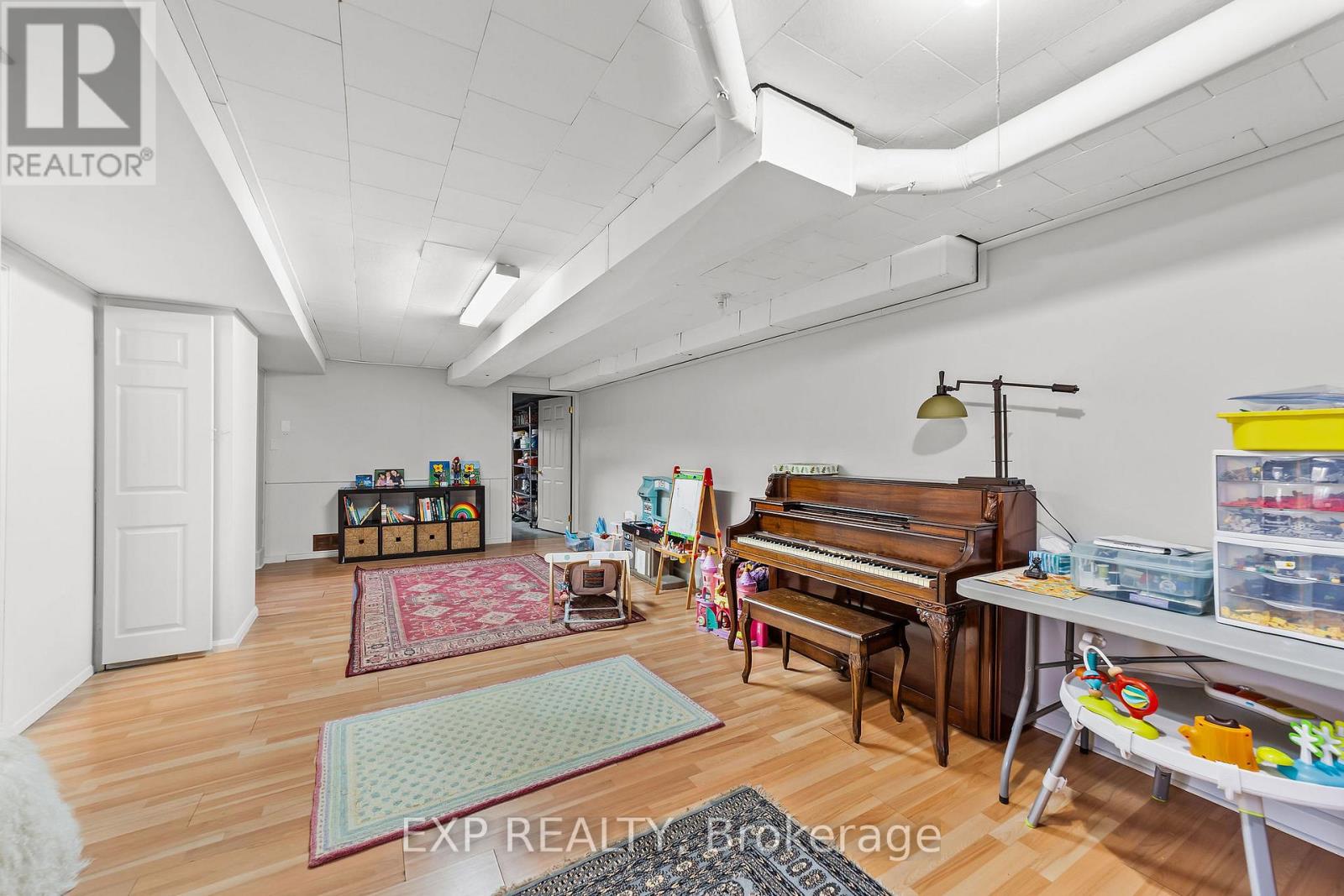 1301 Wayne Road, London South, Ontario  N6K 2G9 - Photo 23 - X12821692