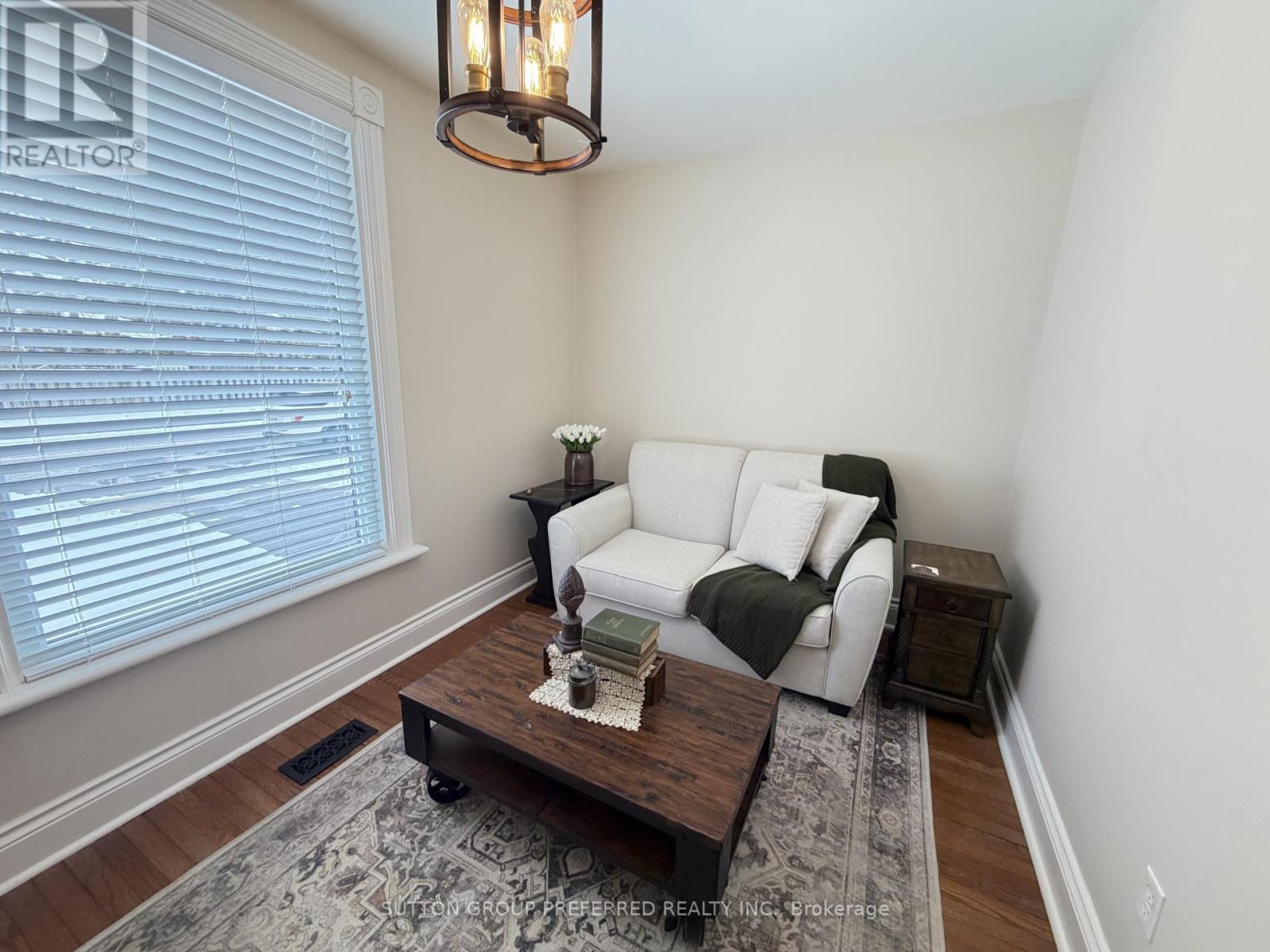 435 Chester Street, London South, Ontario  N6C 2J3 - Photo 6 - X12821704