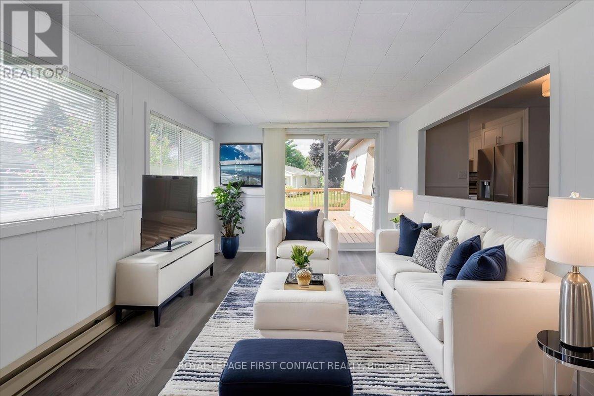 25 Hawthorne Drive, Innisfil, Ontario  L9S 1P1 - Photo 25 - N12821716