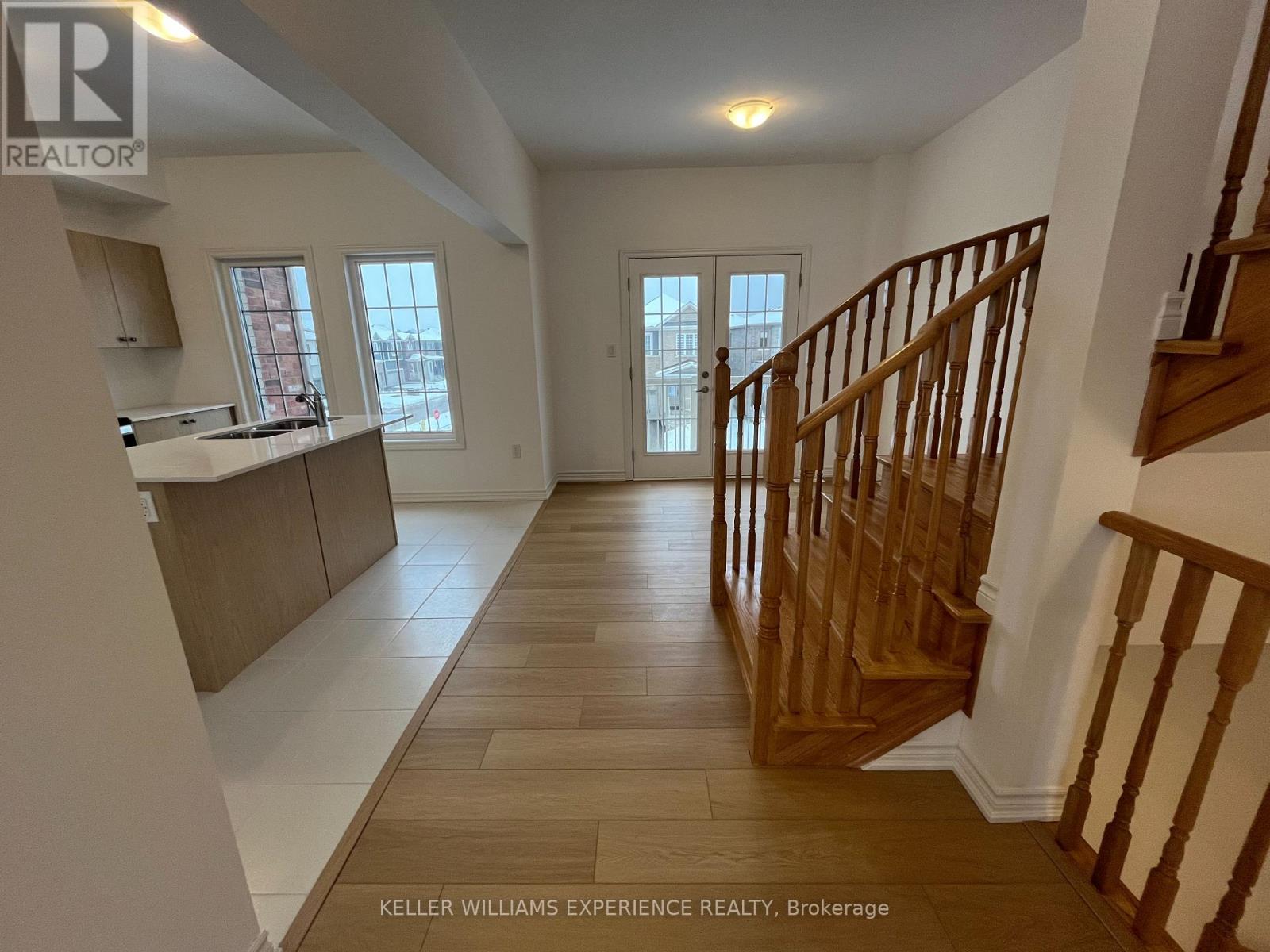 63 Harvest Crescent, Barrie, Ontario  L9J 0C2 - Photo 15 - S12821678