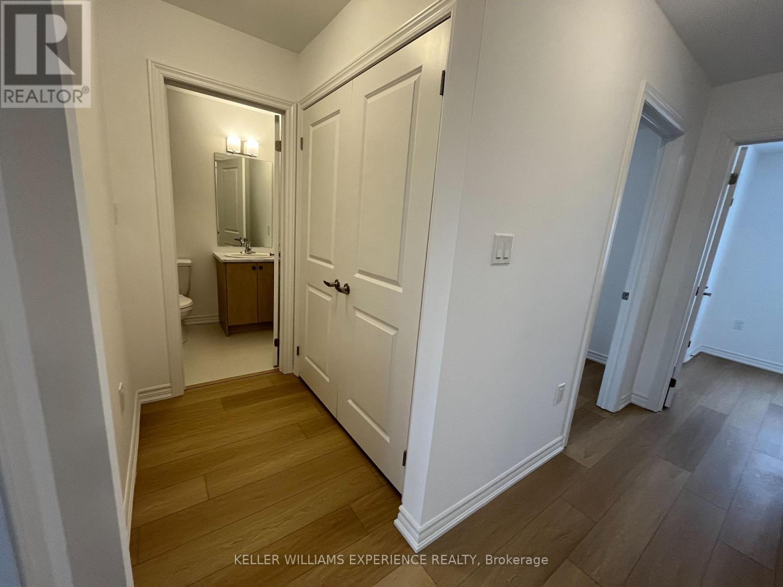 63 Harvest Crescent, Barrie, Ontario  L9J 0C2 - Photo 25 - S12821678