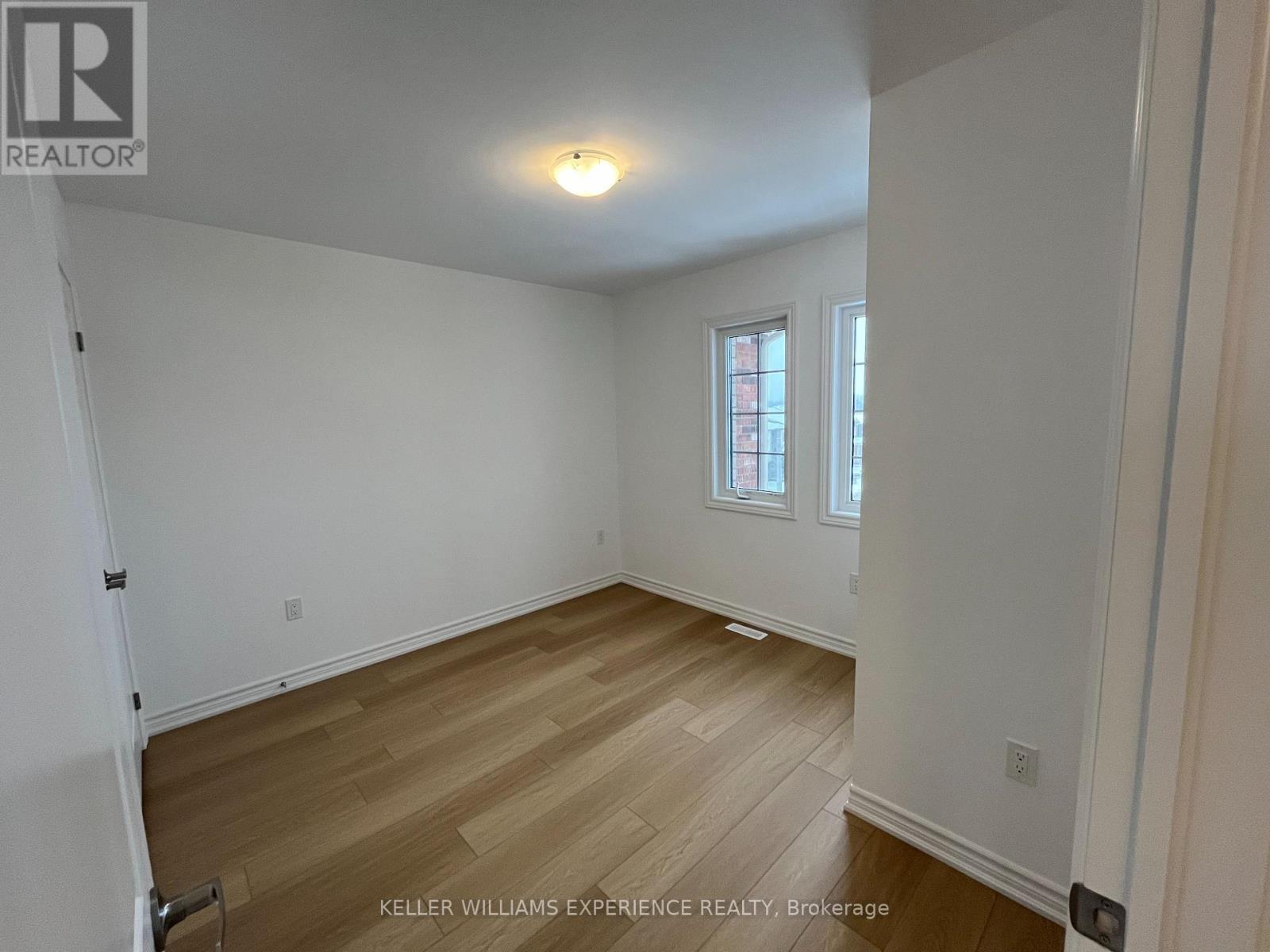 63 Harvest Crescent, Barrie, Ontario  L9J 0C2 - Photo 28 - S12821678