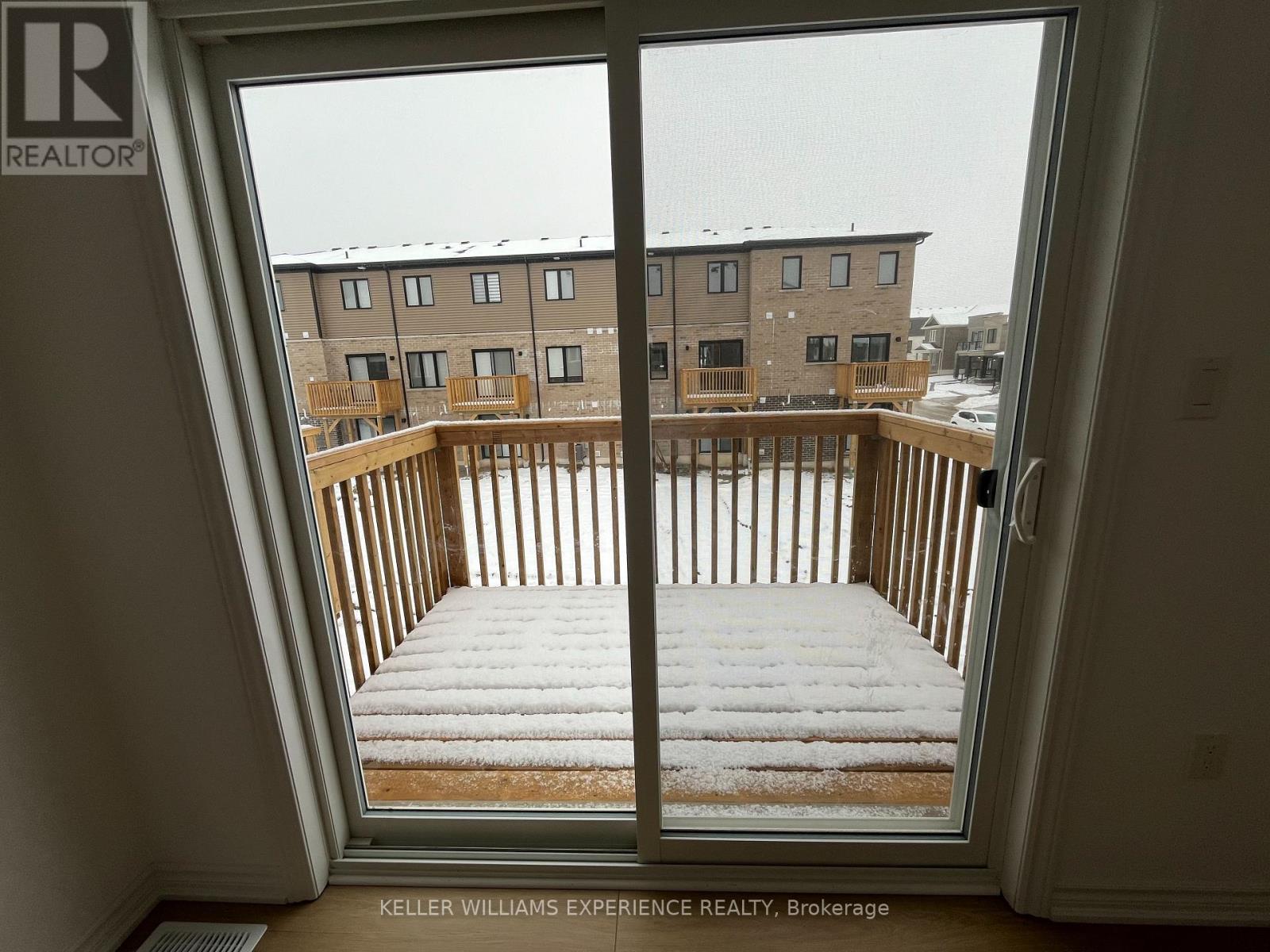 63 Harvest Crescent, Barrie, Ontario  L9J 0C2 - Photo 40 - S12821678