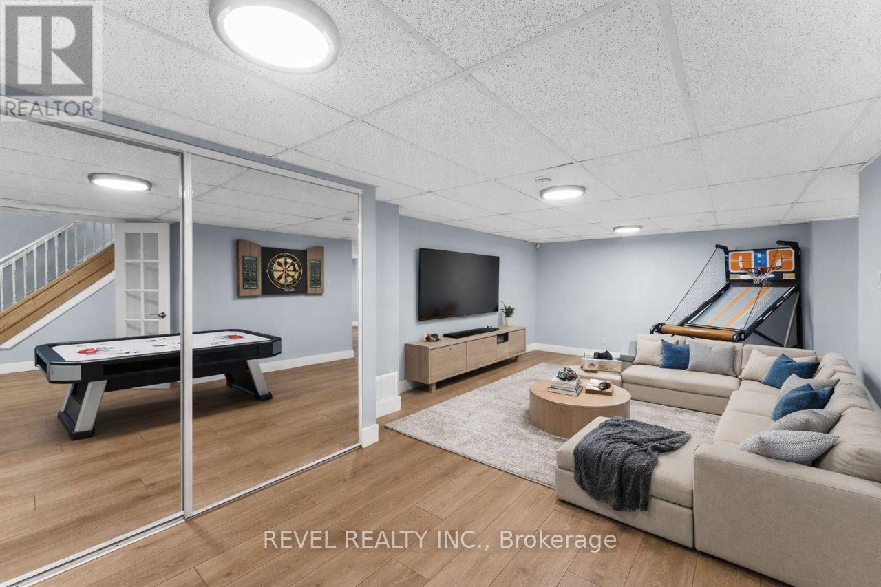 12 Hirshfield Lane, Ajax, Ontario  L1T 4Z7 - Photo 21 - E12818666