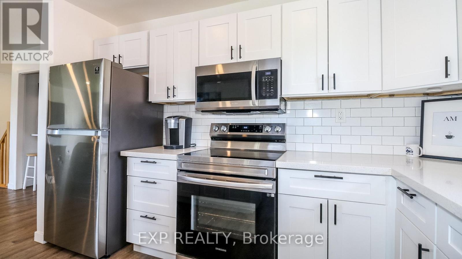 5 Bourgeois Beach Road, Tay, Ontario  L0K 2A0 - Photo 8 - S12468089