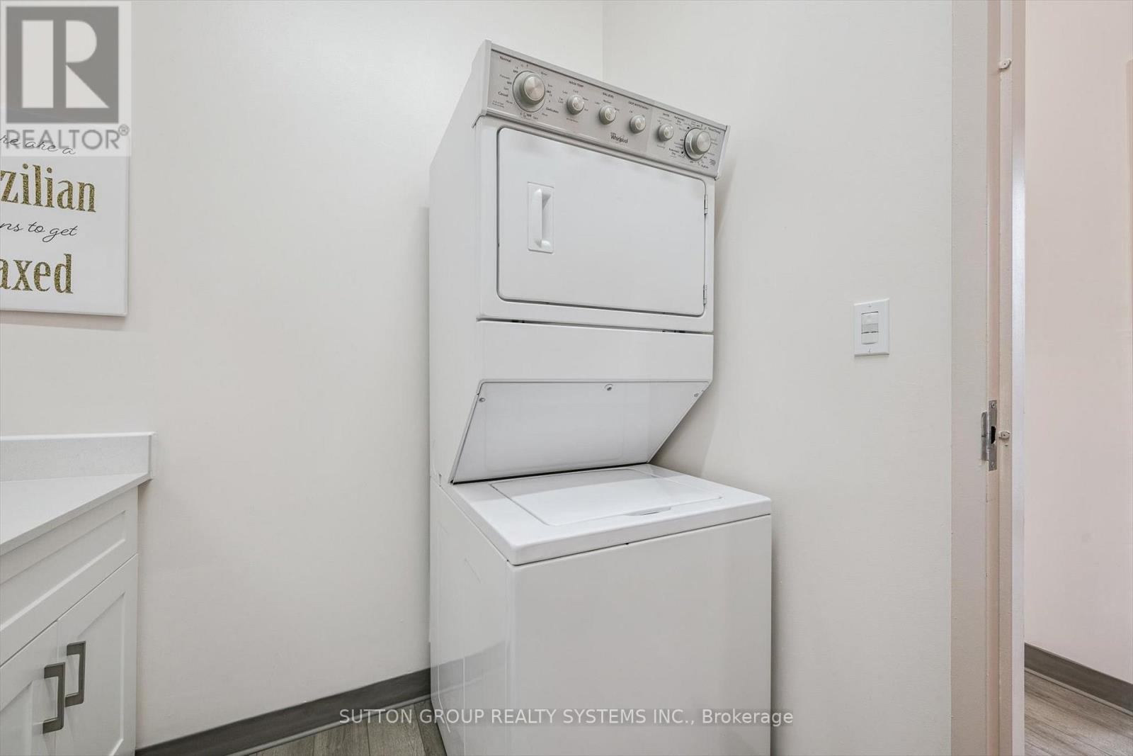 Unit 28 - 11 Bronte Road, Oakville (Br Bronte), Ontario  L6L 0E1 - Photo 14 - W12821676