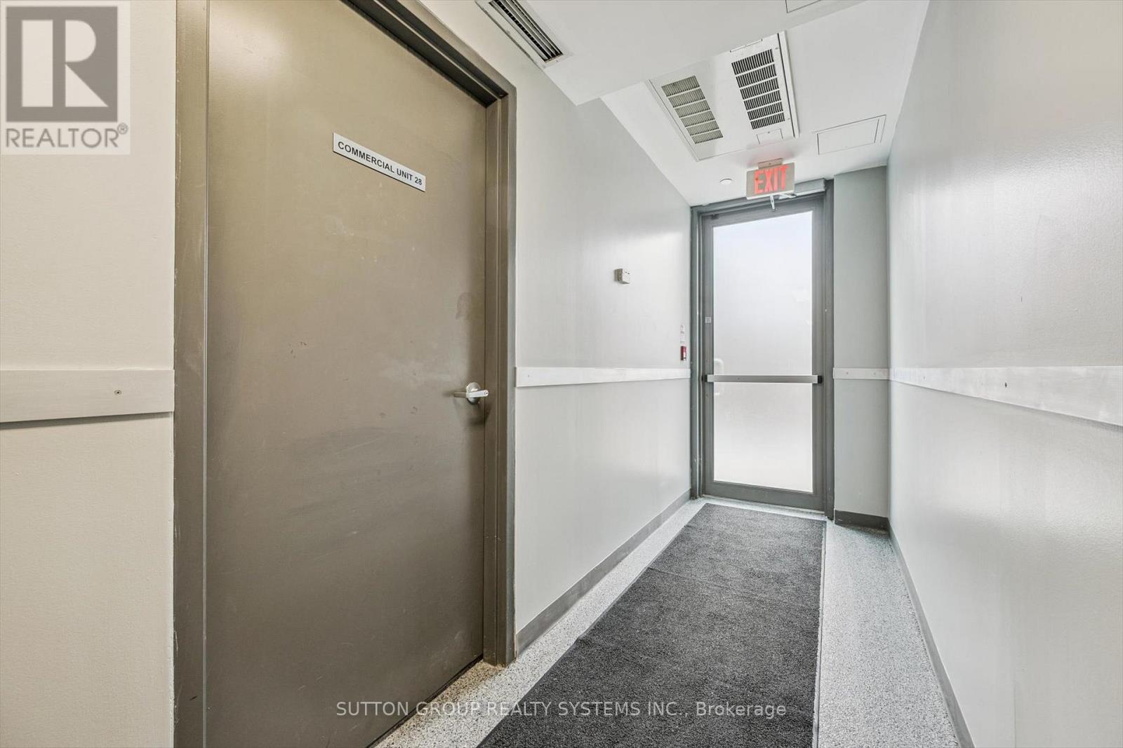 Unit 28 - 11 Bronte Road, Oakville (Br Bronte), Ontario  L6L 0E1 - Photo 17 - W12821676