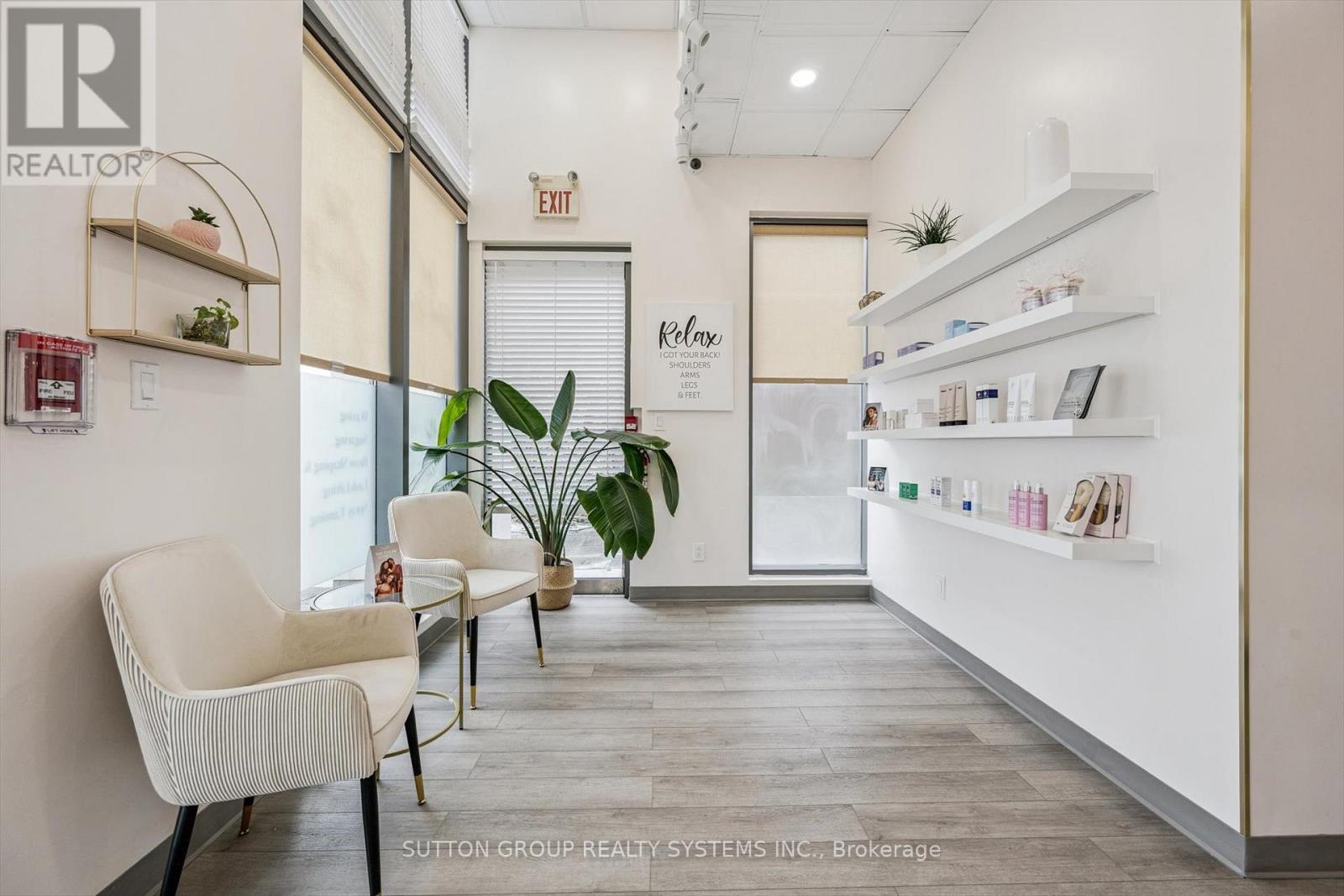 Unit 28 - 11 Bronte Road, Oakville (Br Bronte), Ontario  L6L 0E1 - Photo 6 - W12821676