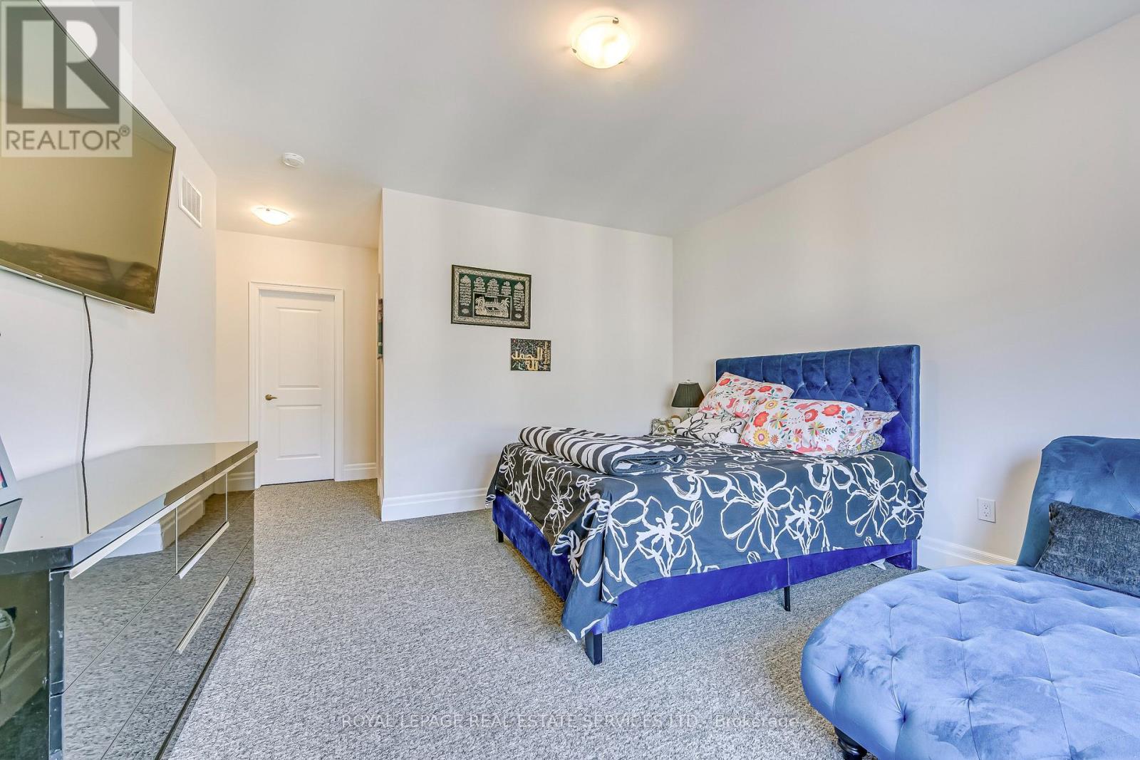 1367 Pelican Passage, Oakville, Ontario  L6H 7Z9 - Photo 17 - W12821684