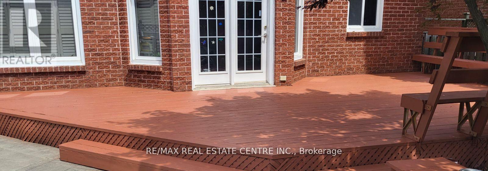 38 Sapphire Crescent, Brampton, Ontario  L6Z 4M4 - Photo 50 - W12821710