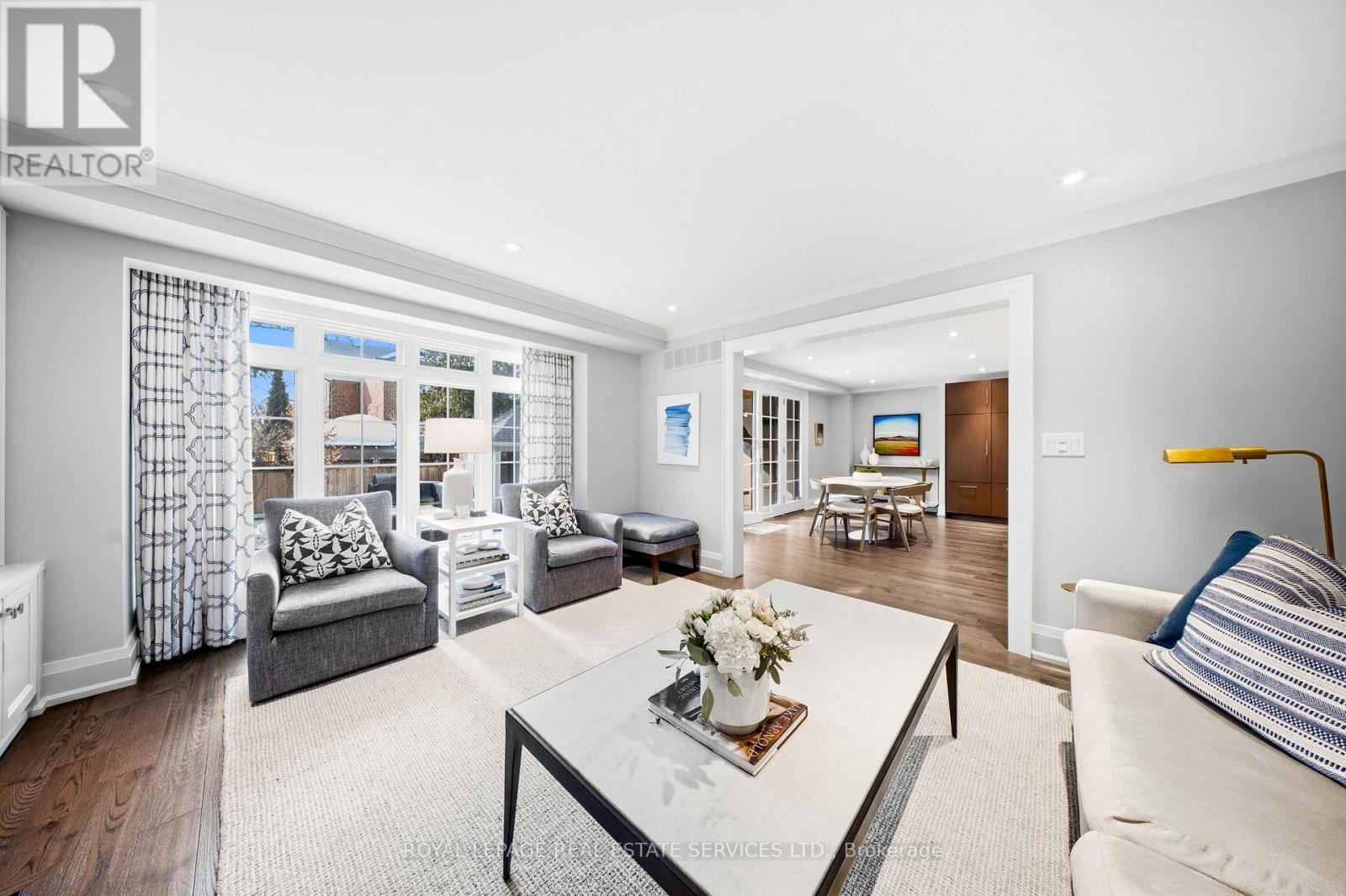 82 Dunedin Drive, Toronto, Ontario  M8X 2K5 - Photo 19 - W12821714